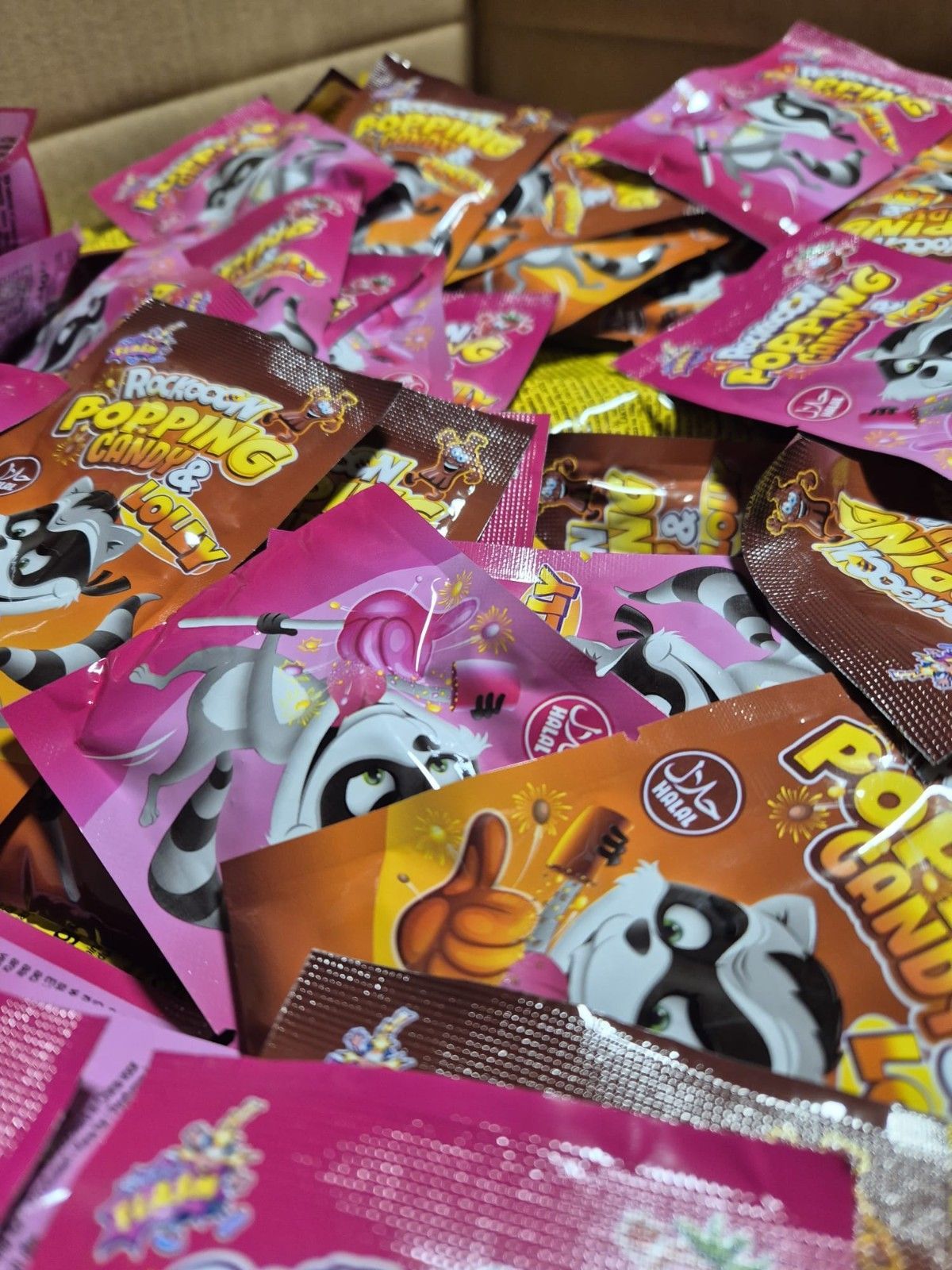 288x Popping Candy & Lolly Knisterbrause mit Lutscher | Sonderposten | MHD 06/2026 (ABGELAUFEN)